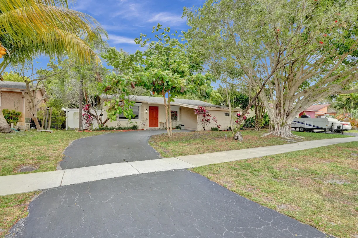 South Florida Real Estate | View 7697 S Forest Boulevard | Listing