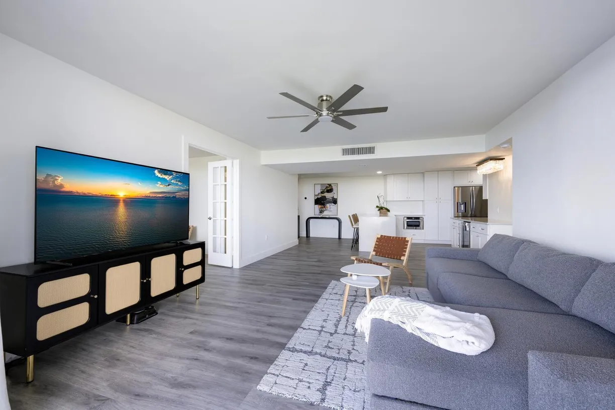 South Florida Real Estate | View 5600 N Flagler Drive, 1207 | Listing