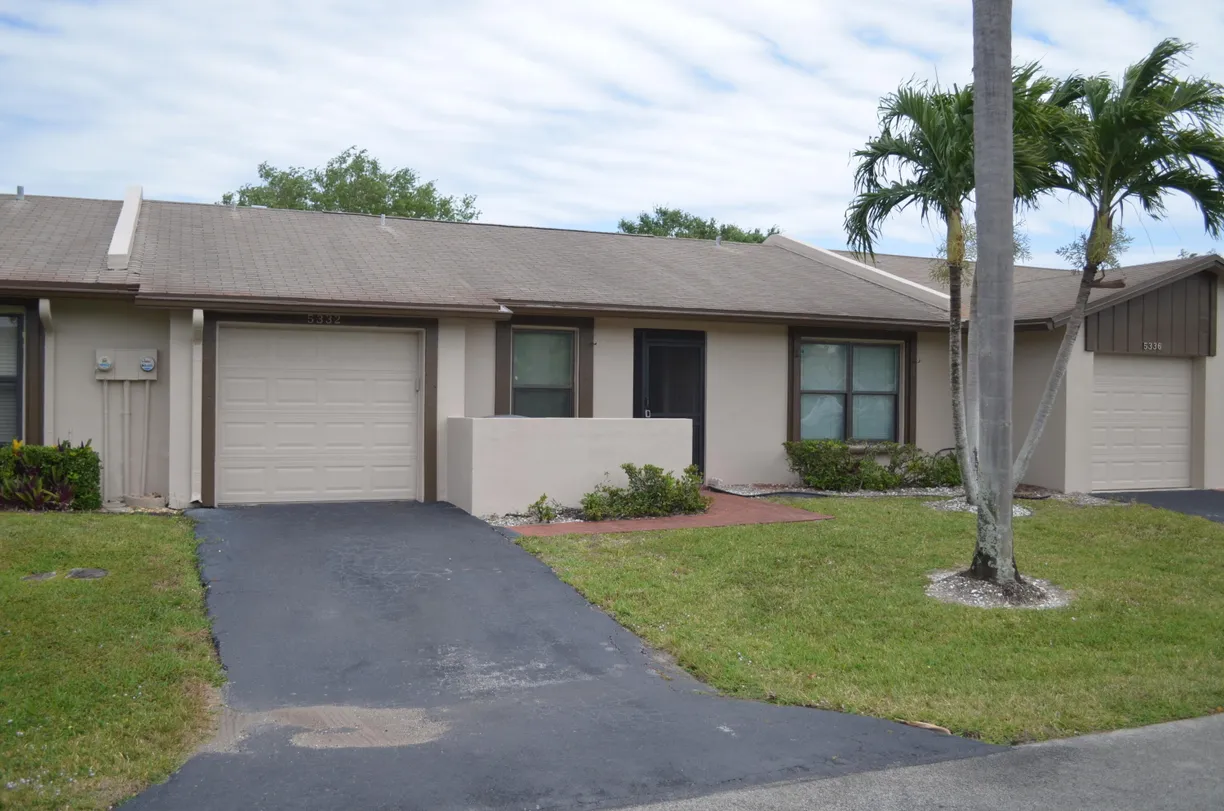 South Florida Real Estate | View 5332 Viburnum Circle | Listing