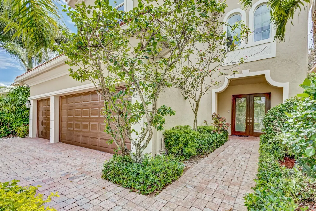 South Florida Real Estate | View 12197 Aviles Circle | Listing