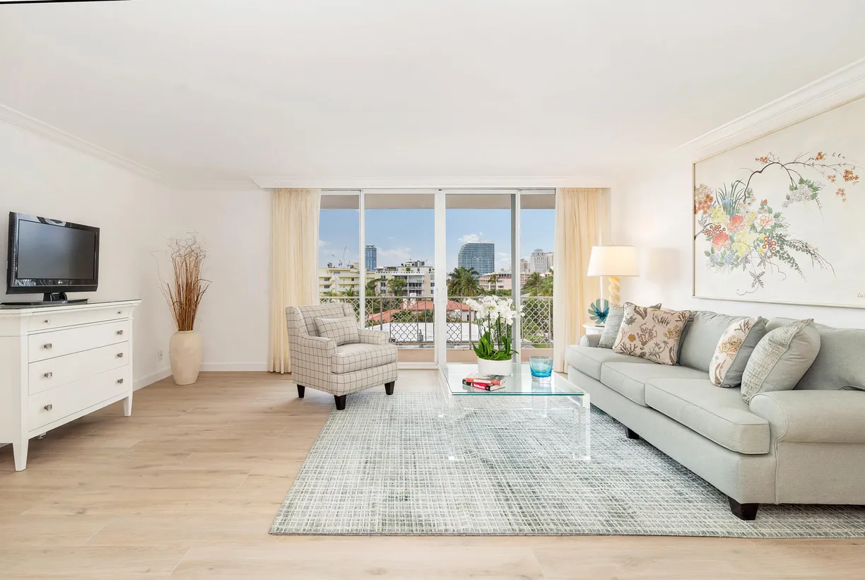 South Florida Real Estate | View 354 Chilean Avenue, 6c | 2 Beds, 2 Baths