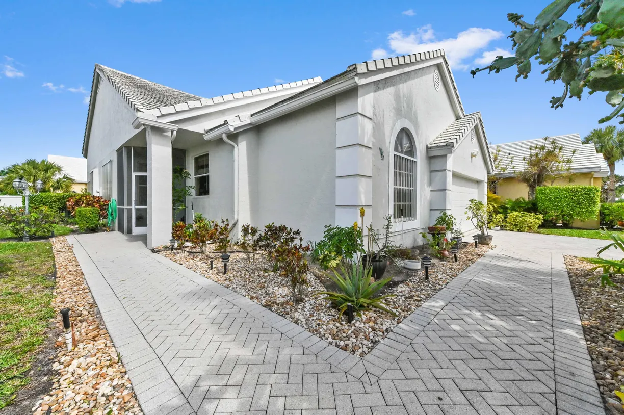 South Florida Real Estate | View 8319 Horseshoe Bay Road | Listing