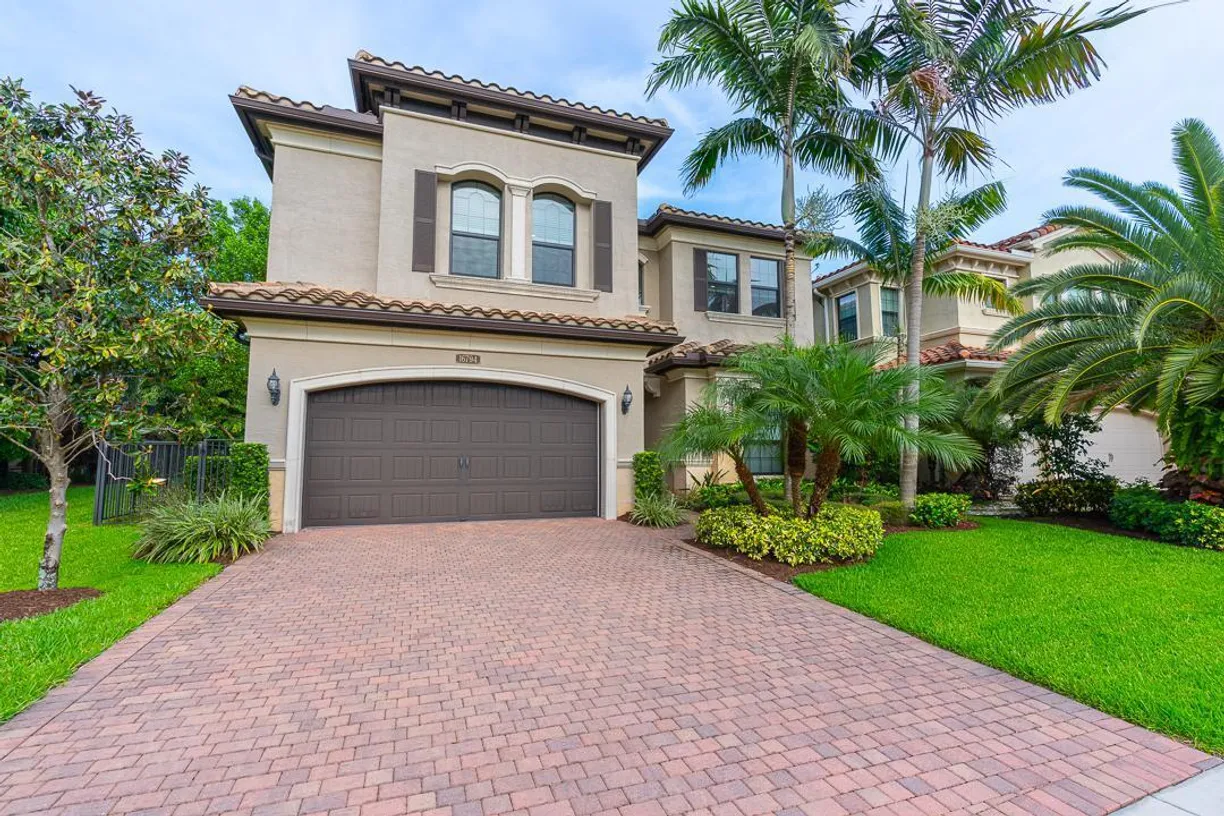 South Florida Real Estate | View 16794 Bridge Crossing Circle | 4 Beds, 4 Baths