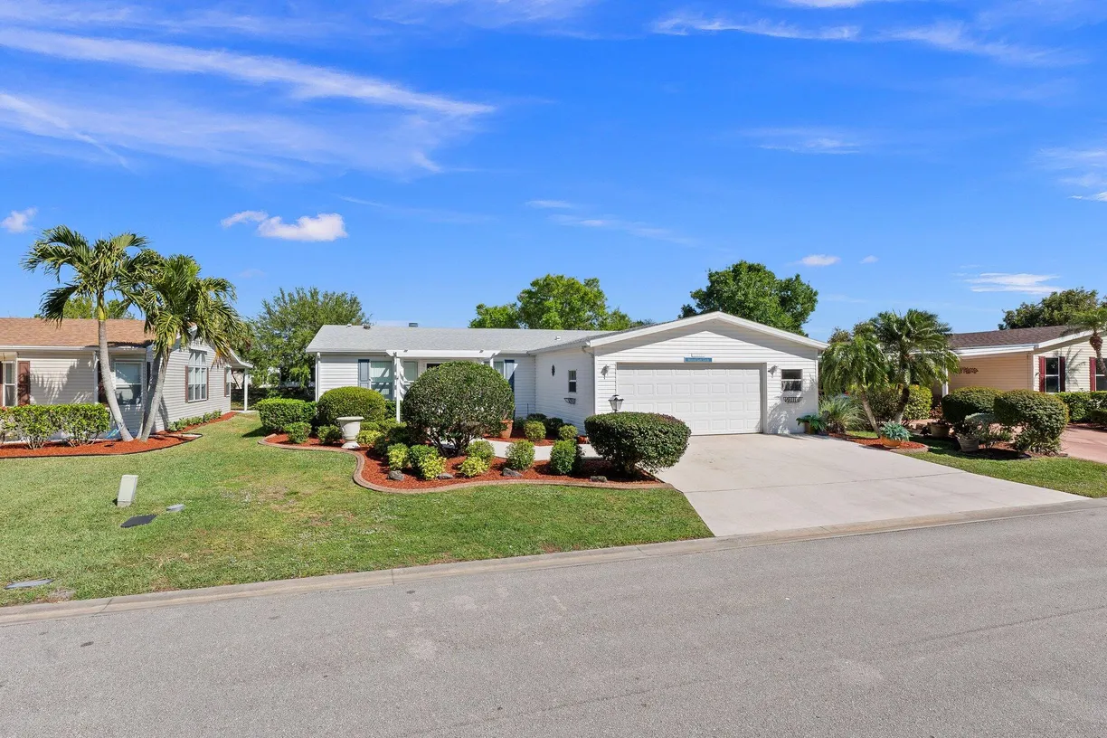 South Florida Real Estate | View 7852 Horned Lark Circle | 3 Beds, 2 Baths