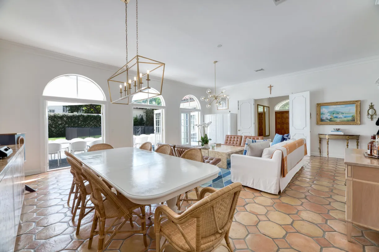 South Florida Real Estate | View 165 Seminole Avenue | Listing
