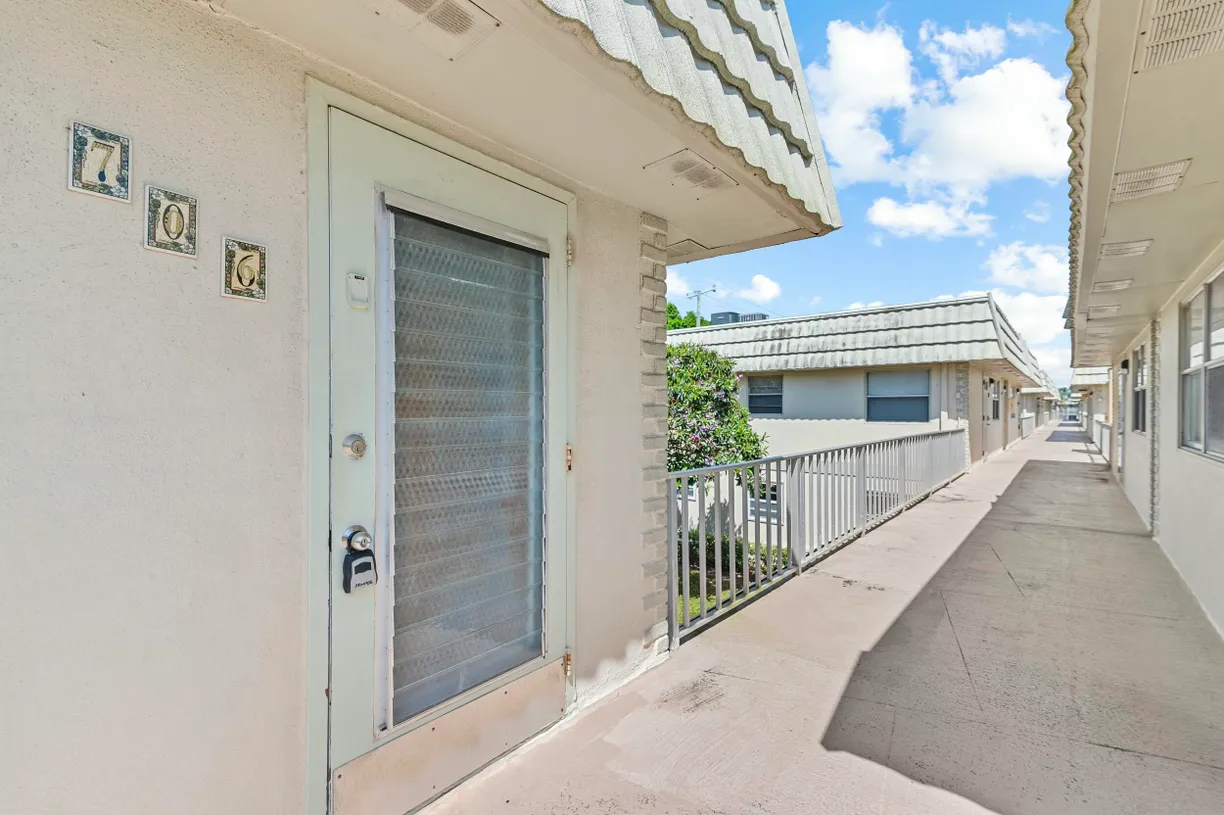 South Florida Real Estate | View 706 Saxony O | Listing