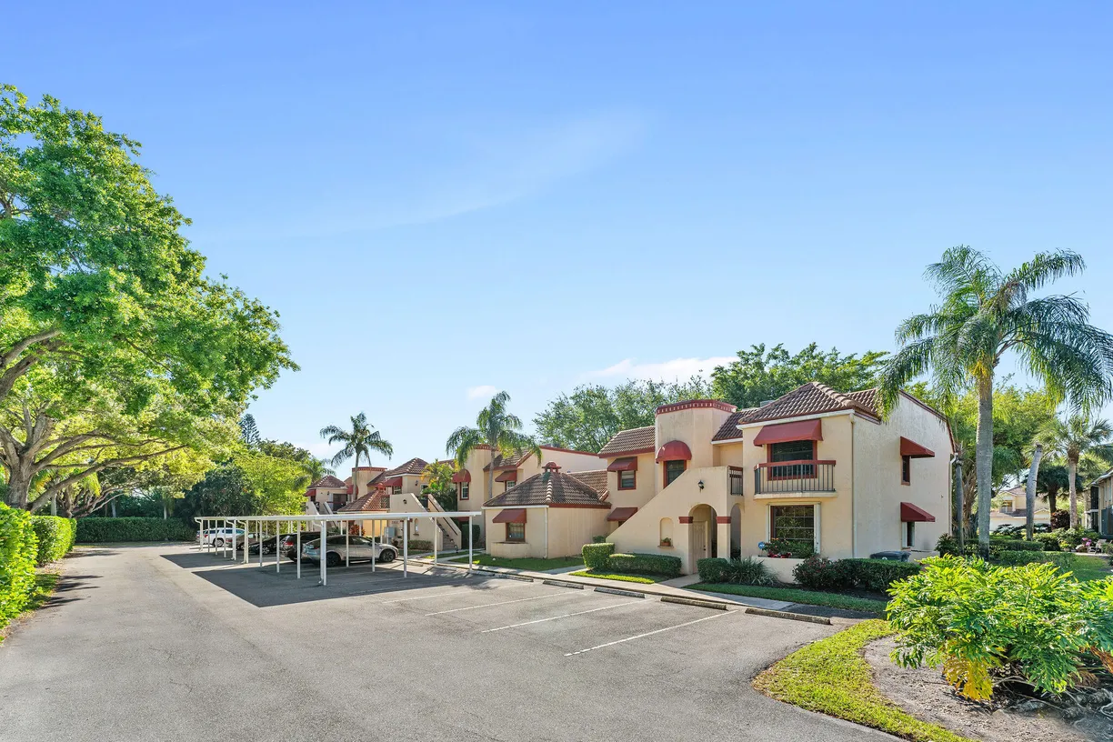 South Florida Real Estate | View 23032 Island View, H | 3 Beds, 2 Baths