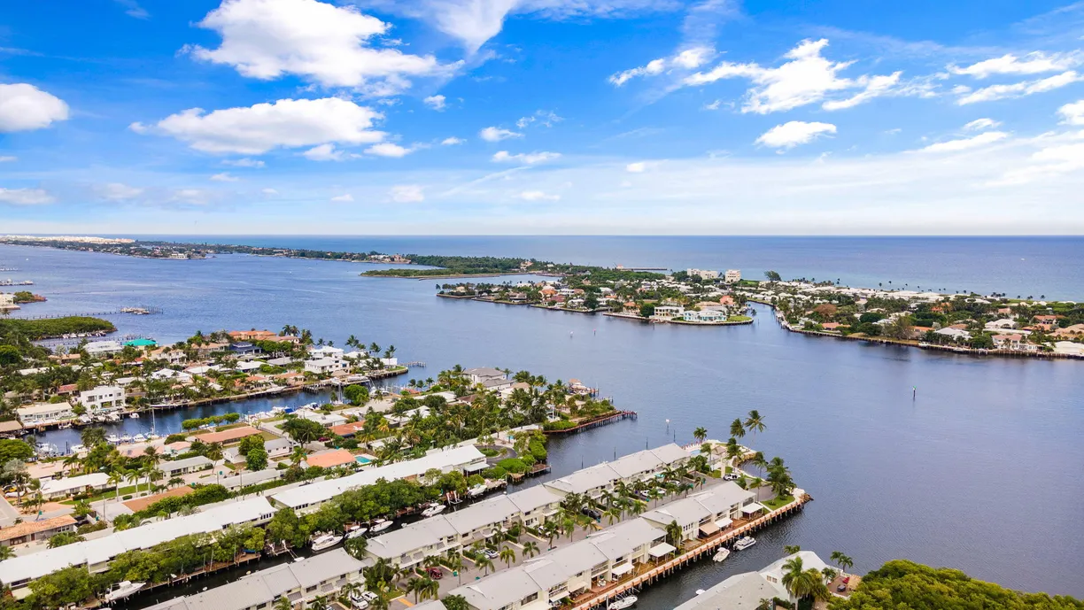 South Florida Real Estate | View 717 NE 12th Terrace, 2 | Listing