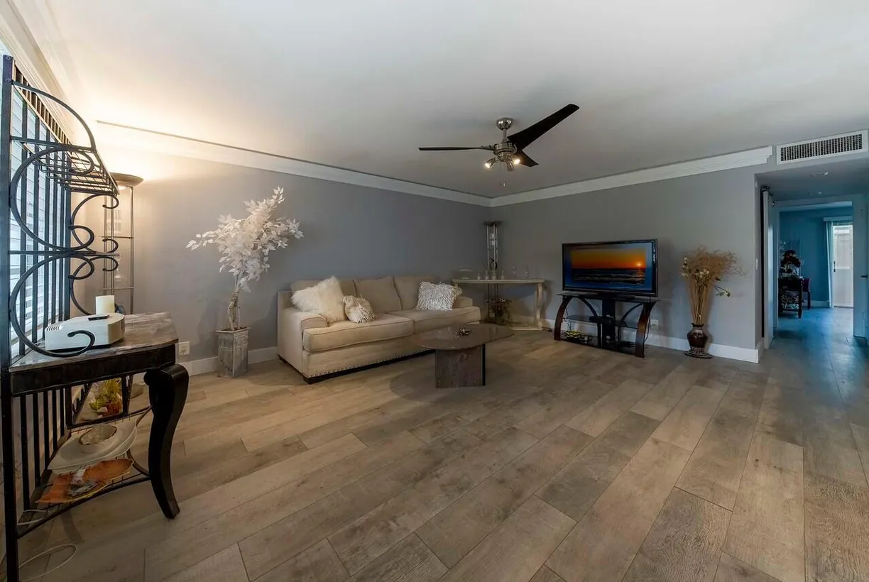 South Florida Real Estate | View 922 Flanders, T | Listing
