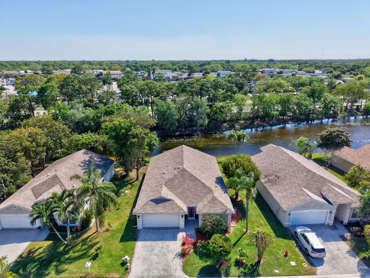South Florida Real Estate | View 1744 Sawgrass Circle | 3 Beds, 2 Baths