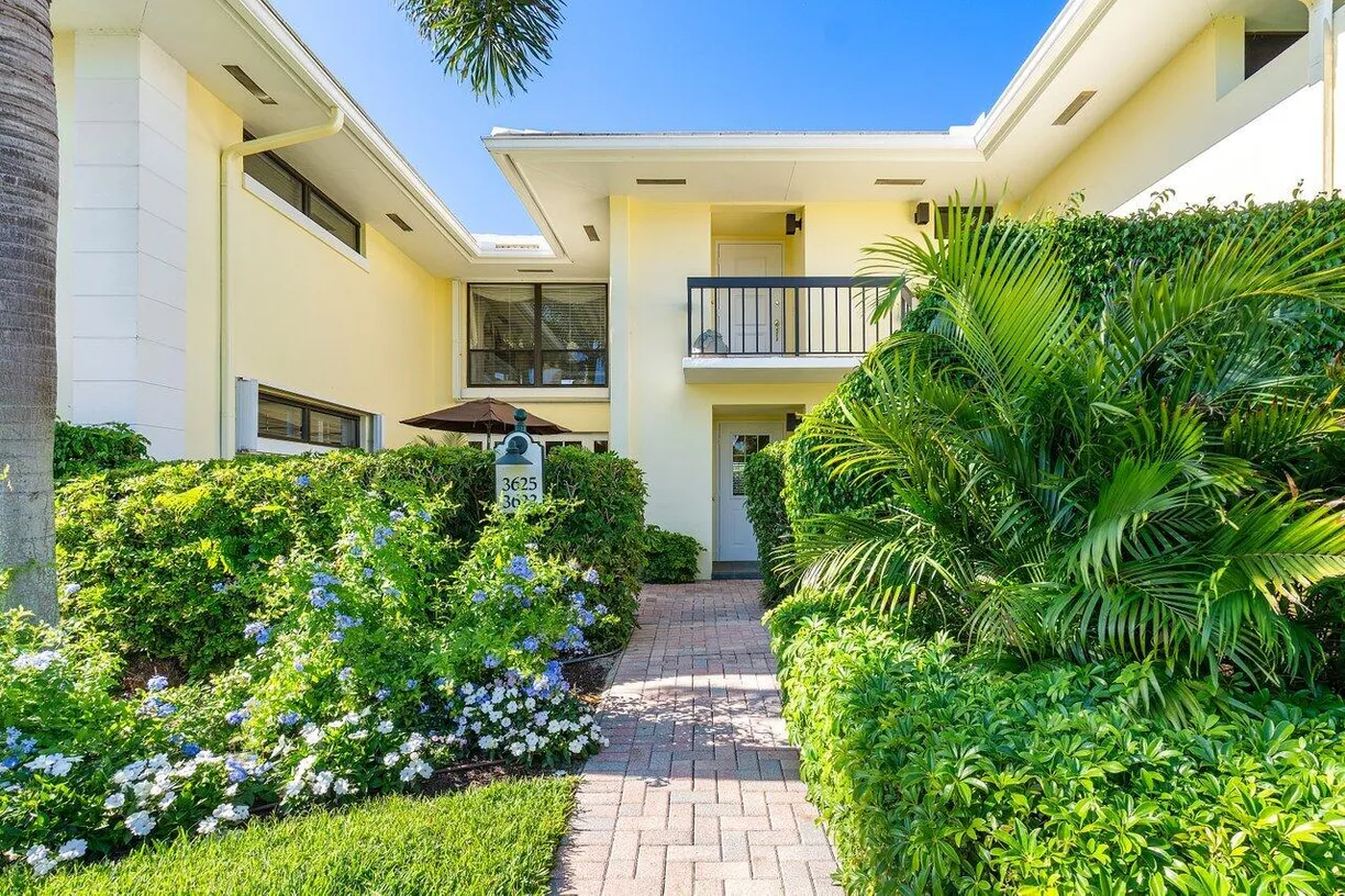 South Florida Real Estate | View 3623 Quail Ridge Drive, Bobwhite A | Listing
