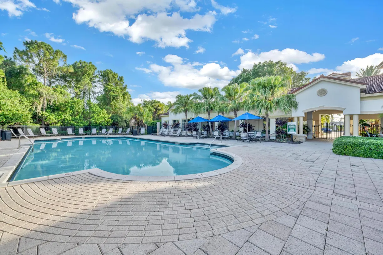 South Florida Real Estate | View 281 SE Kitching Circle | 1 Bed, 1 Bath