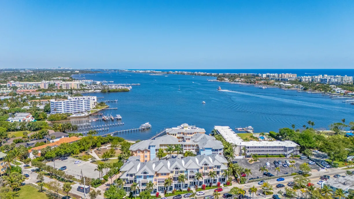 South Florida Real Estate | View 309 E Ocean Avenue, Ph | Listing