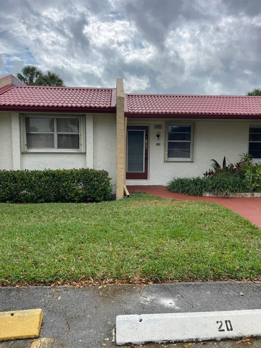 South Florida Real Estate | View 105 Lake Helen Drive | Listing