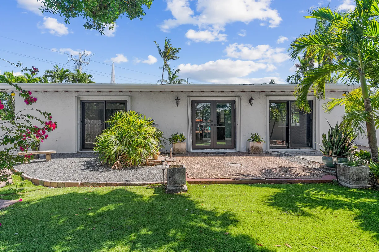 South Florida Real Estate | View 901 Guava Isle | Listing