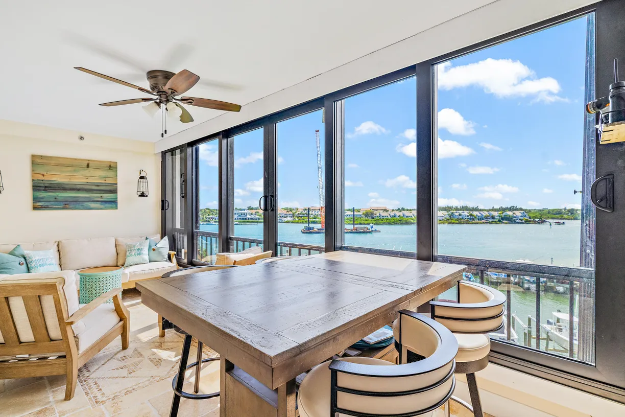 South Florida Real Estate | View 1648 Jupiter Cove 514b Drive, 514b | 2 Beds, 2 Baths