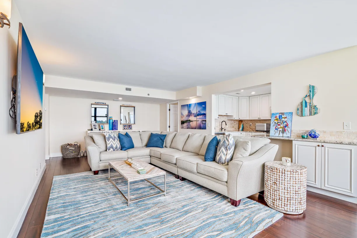 South Florida Real Estate | View 1648 Jupiter Cove 514b Drive, 514b | Listing