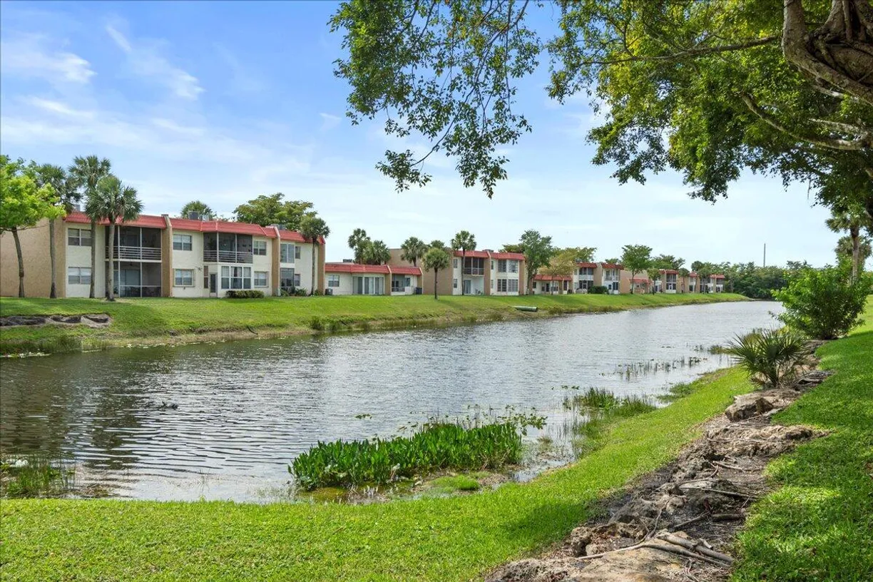 South Florida Real Estate | View 100 Lake Anne Drive | 2 Beds, 2 Baths