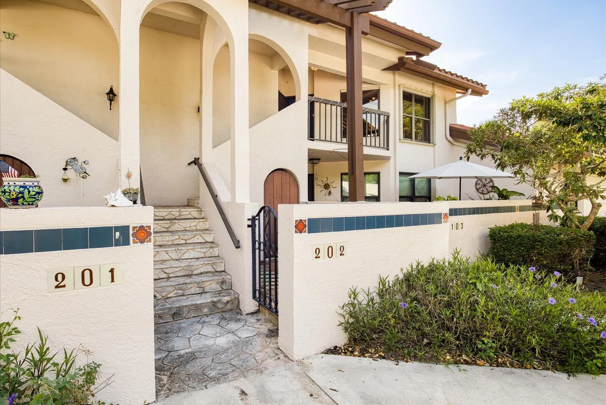 South Florida Real Estate | View 6031 SE Martinique Drive, 202 | 2 Beds, 2 Baths