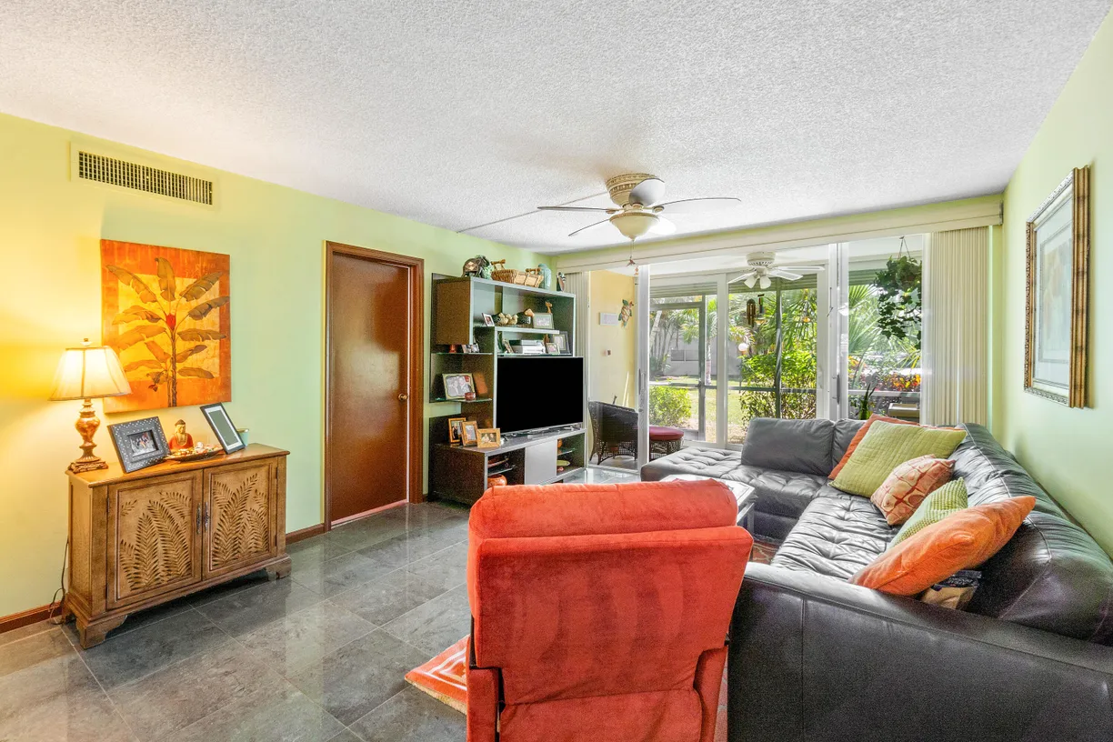 South Florida Real Estate | View 2000 S Federal Highway, 107 | Listing