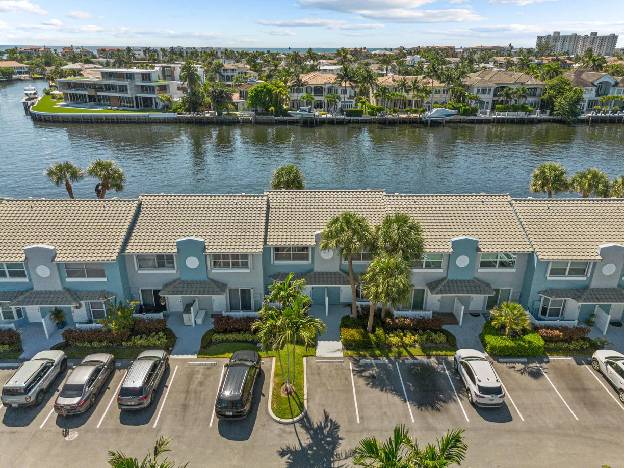 South Florida Real Estate | View 930 Jeffery Street | Listing