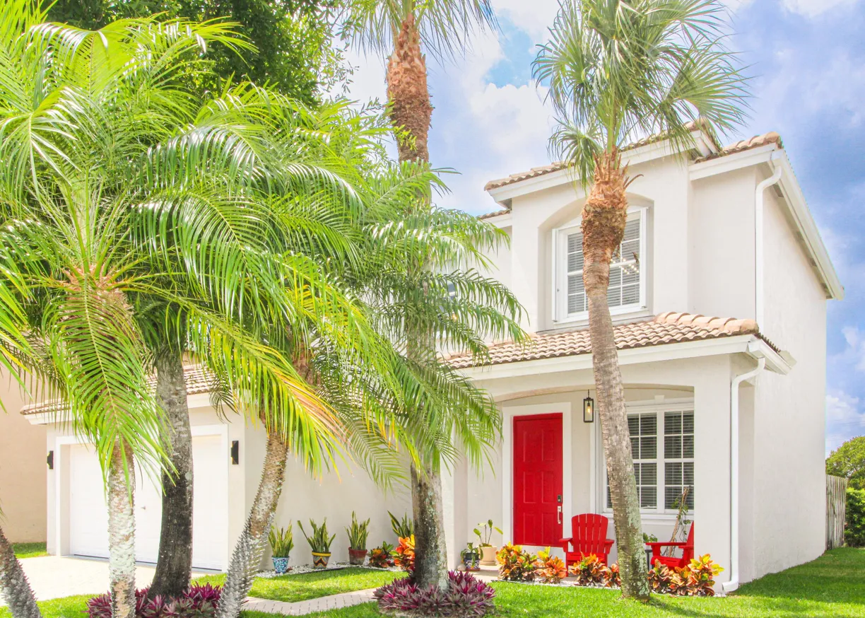 South Florida Real Estate | View 10817 Oak Bend Way | 3 Beds, 2 Baths