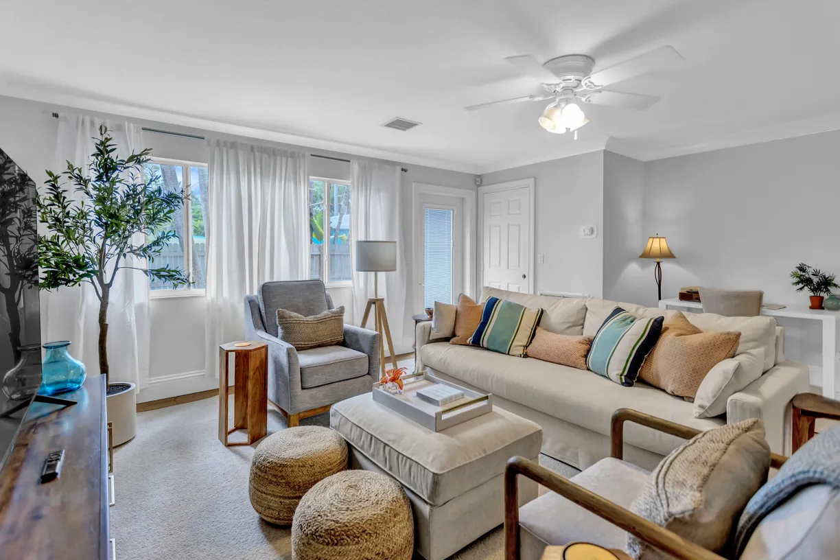 South Florida Real Estate | View 15 East Avenue | Listing