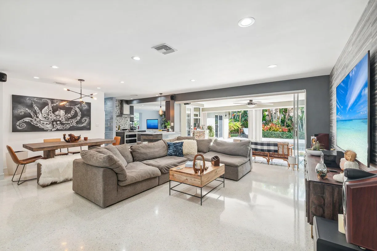 South Florida Real Estate | View 1132 SW 13th Avenue | Listing