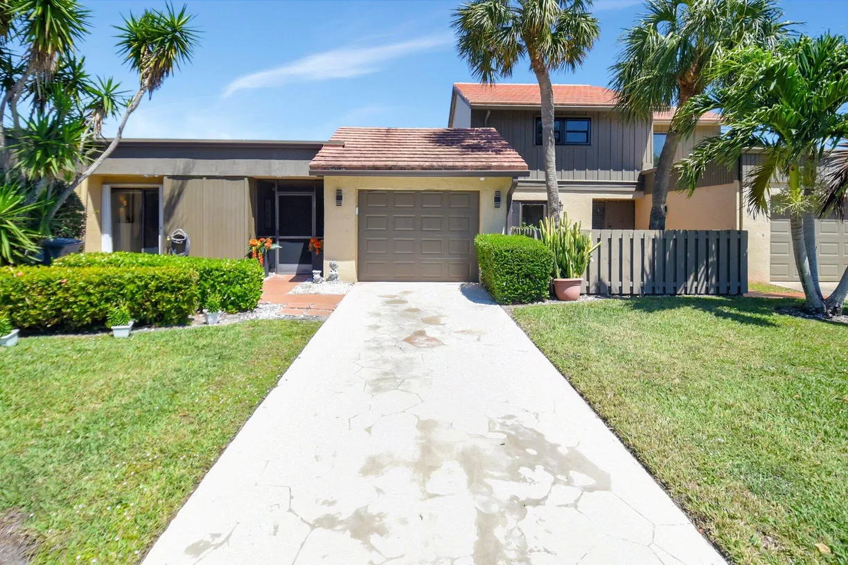 South Florida Real Estate | View 11067 Oakdale Road | Listing