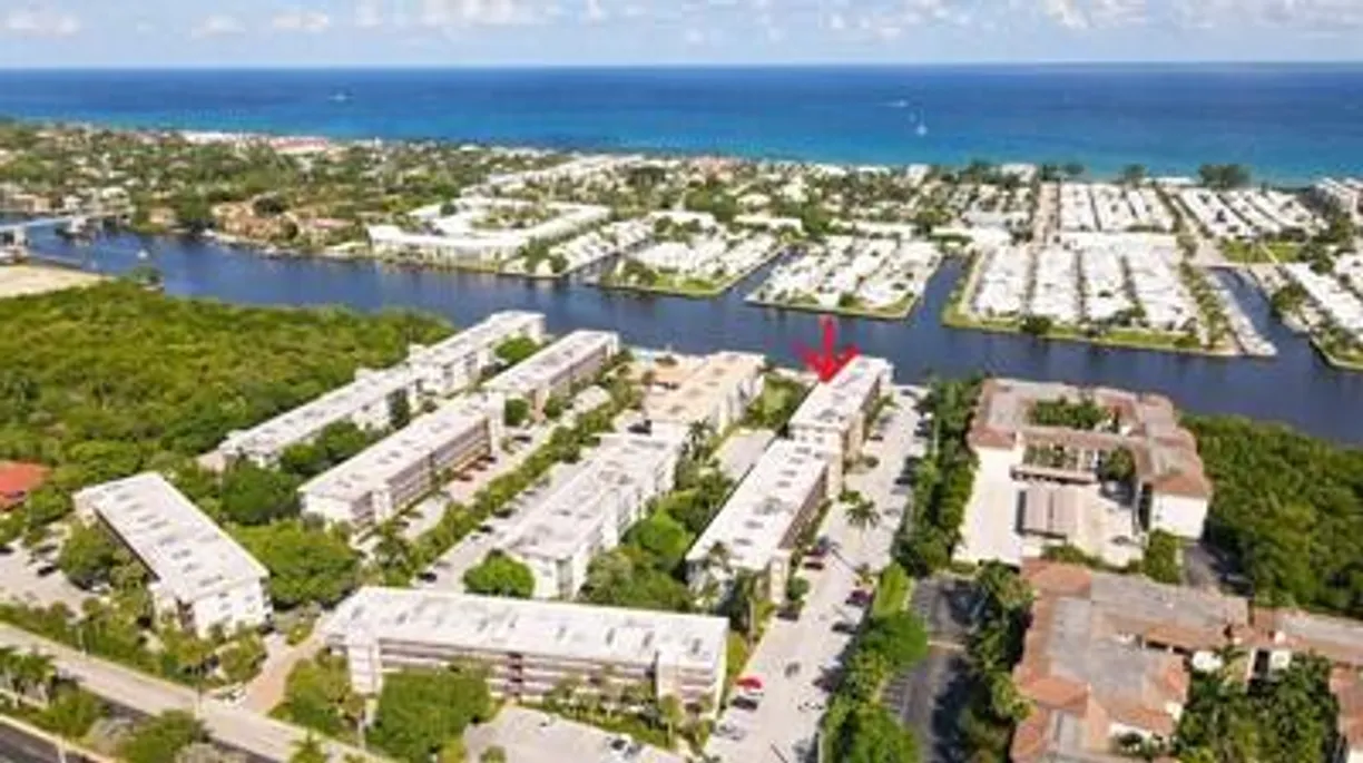 South Florida Real Estate | View 2018 S Federal Highway, A405 | 1 Bed, 1 Bath