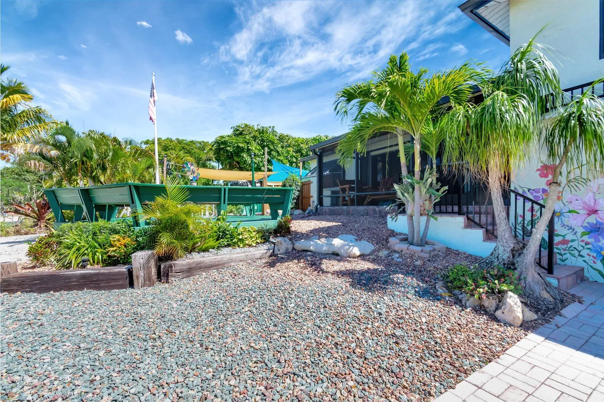South Florida Real Estate | View 5158 Lake Osborne Drive | Listing
