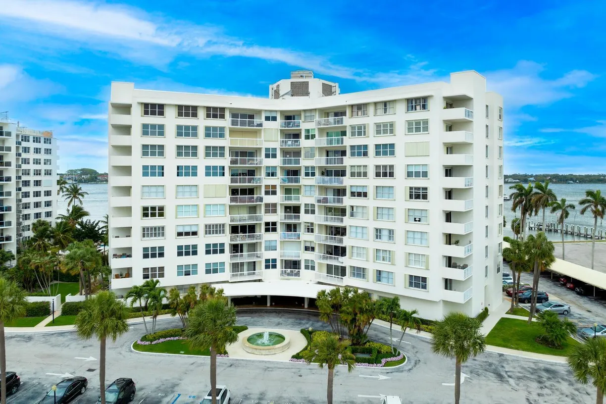 South Florida Real Estate | View 2600 N Flagler Drive, 912 | Listing