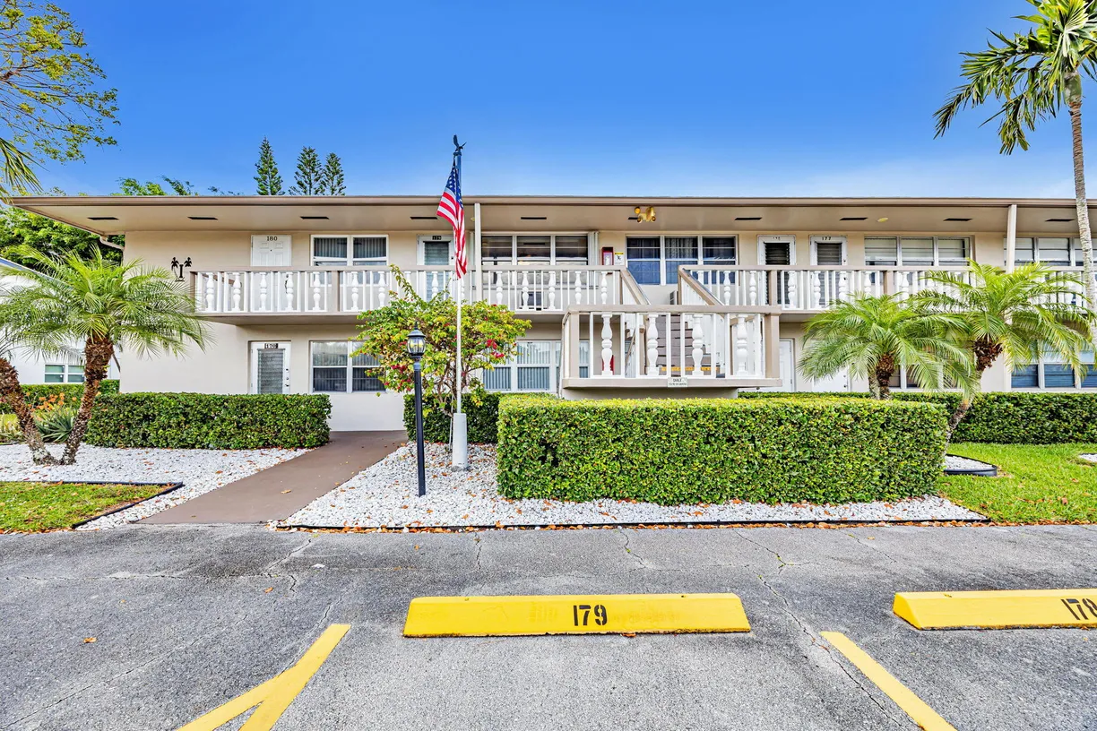 South Florida Real Estate | View 179 Northampton I | 1 Bed, 1 Bath