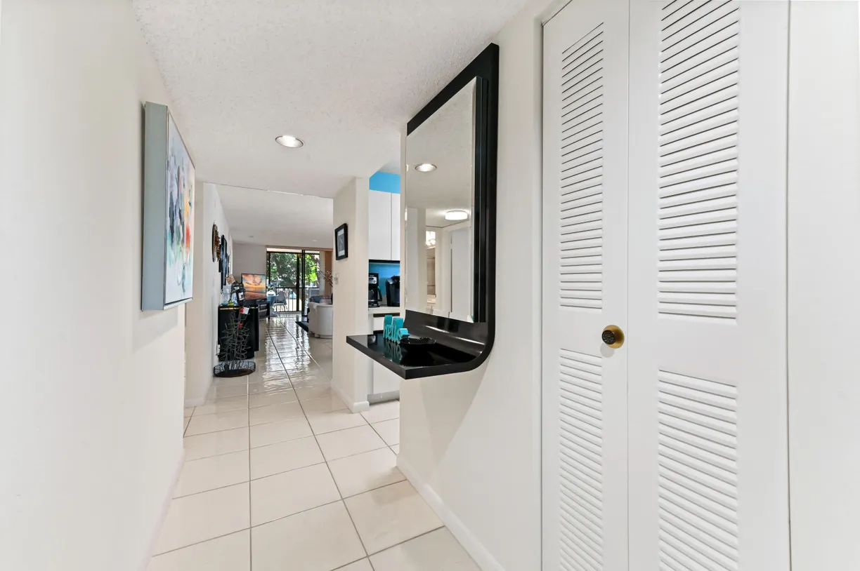 South Florida Real Estate | View 15461 Pembridge Drive, 206 | Listing
