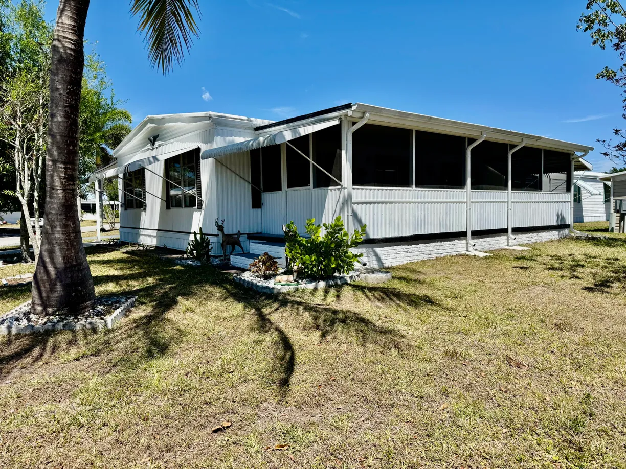 South Florida Real Estate | View 12375 S Military Trail, 200 | 2 Beds, 2 Baths