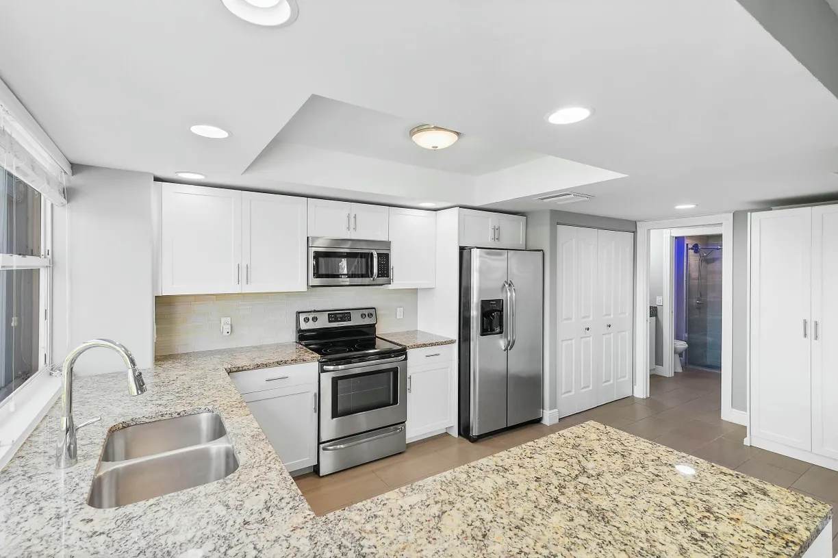 South Florida Real Estate | View 2701 Amherst Court | Listing