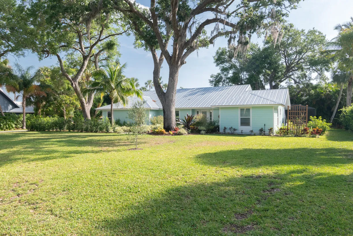 South Florida Real Estate | View 3521 SE Kubin Avenue | Listing