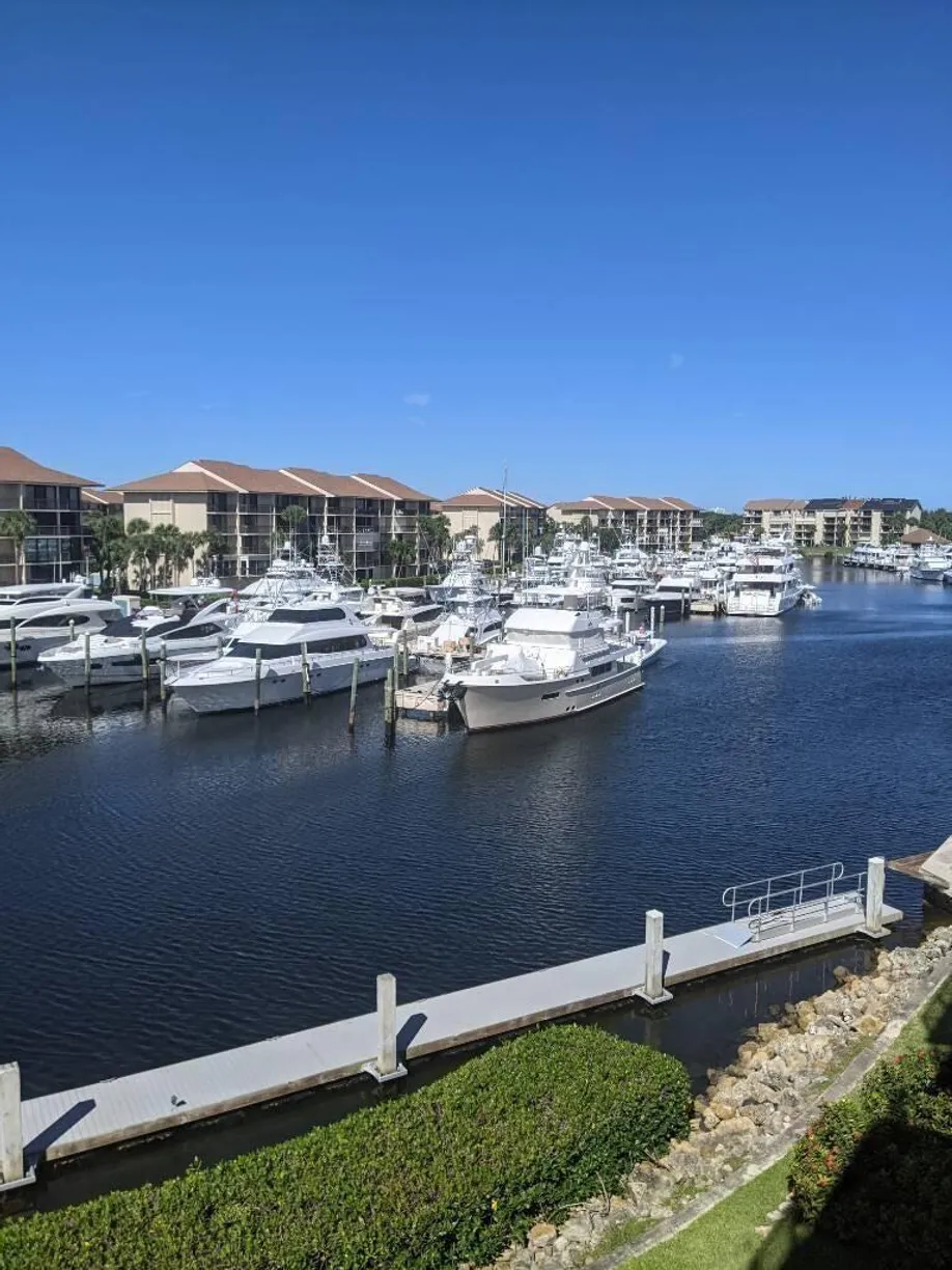 South Florida Real Estate | View 1301 Seafarer Circle, 402 | Listing