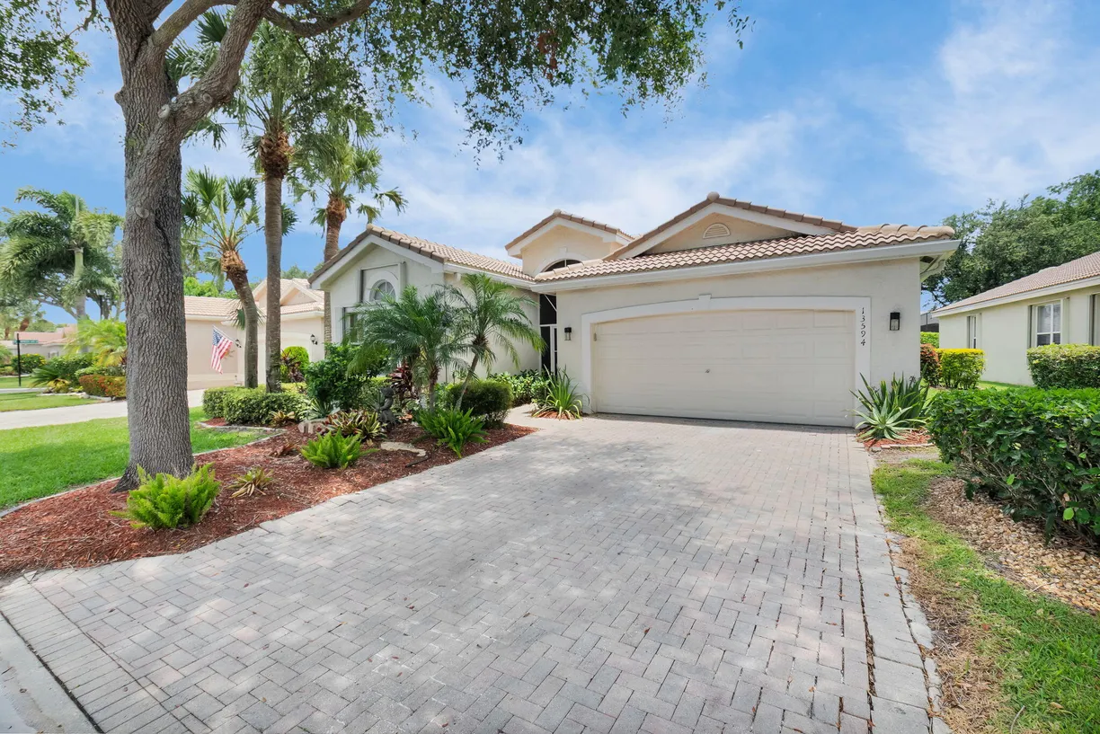 South Florida Real Estate | View 13594 Morocca Lake Lane | Listing