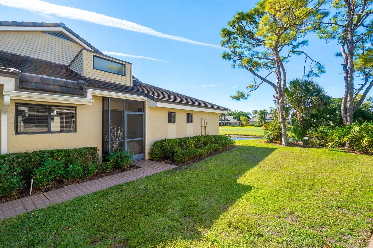 South Florida Real Estate | View 6892 Parisian Way | Listing