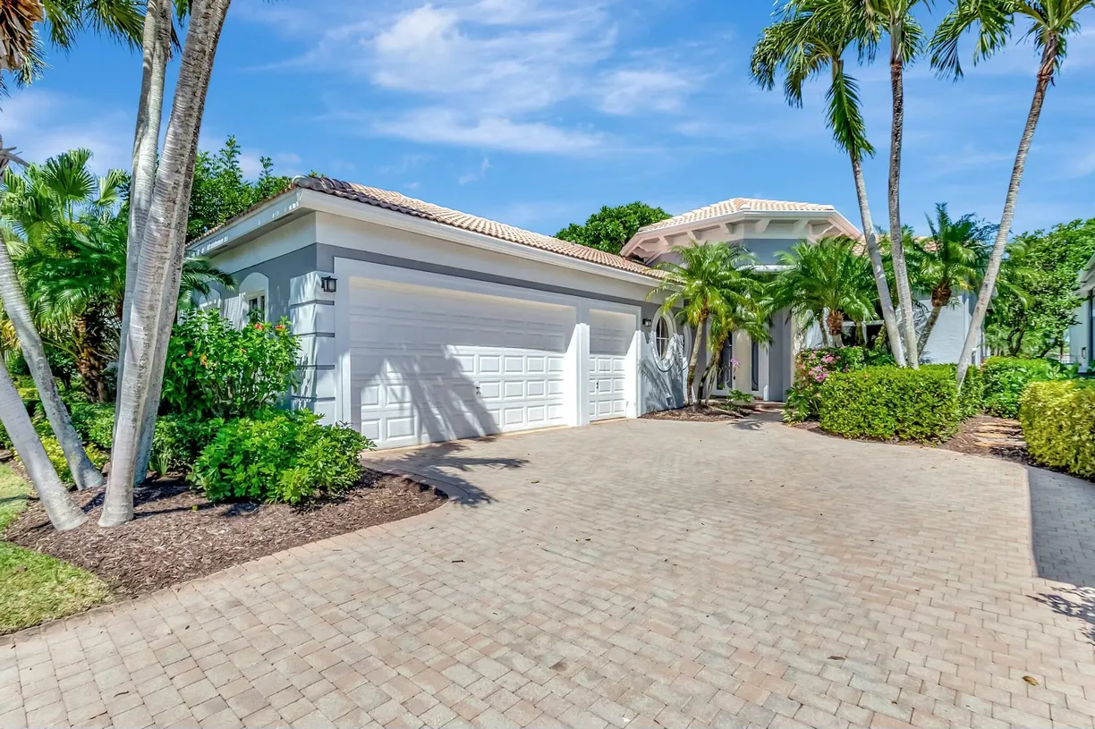 South Florida Real Estate | View 7946 Villa D Este Way | 3 Beds, 3 Baths