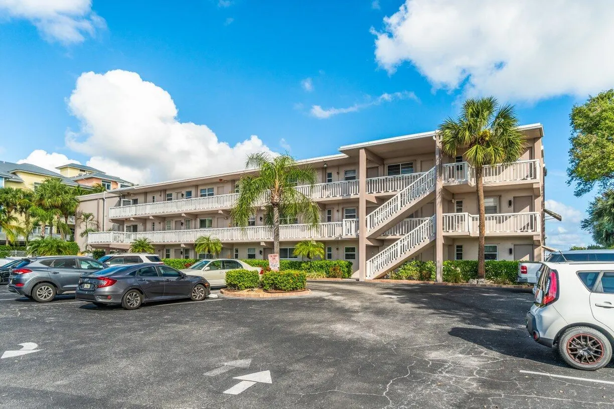 South Florida Real Estate | View 311 E Ocean Avenue, 103 | Listing