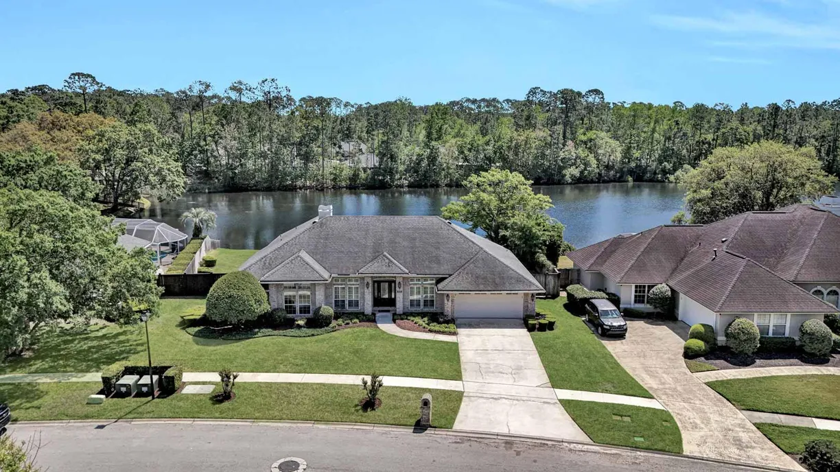South Florida Real Estate | View 1825 Plantation Oaks Drive | 4 Beds, 3 Baths