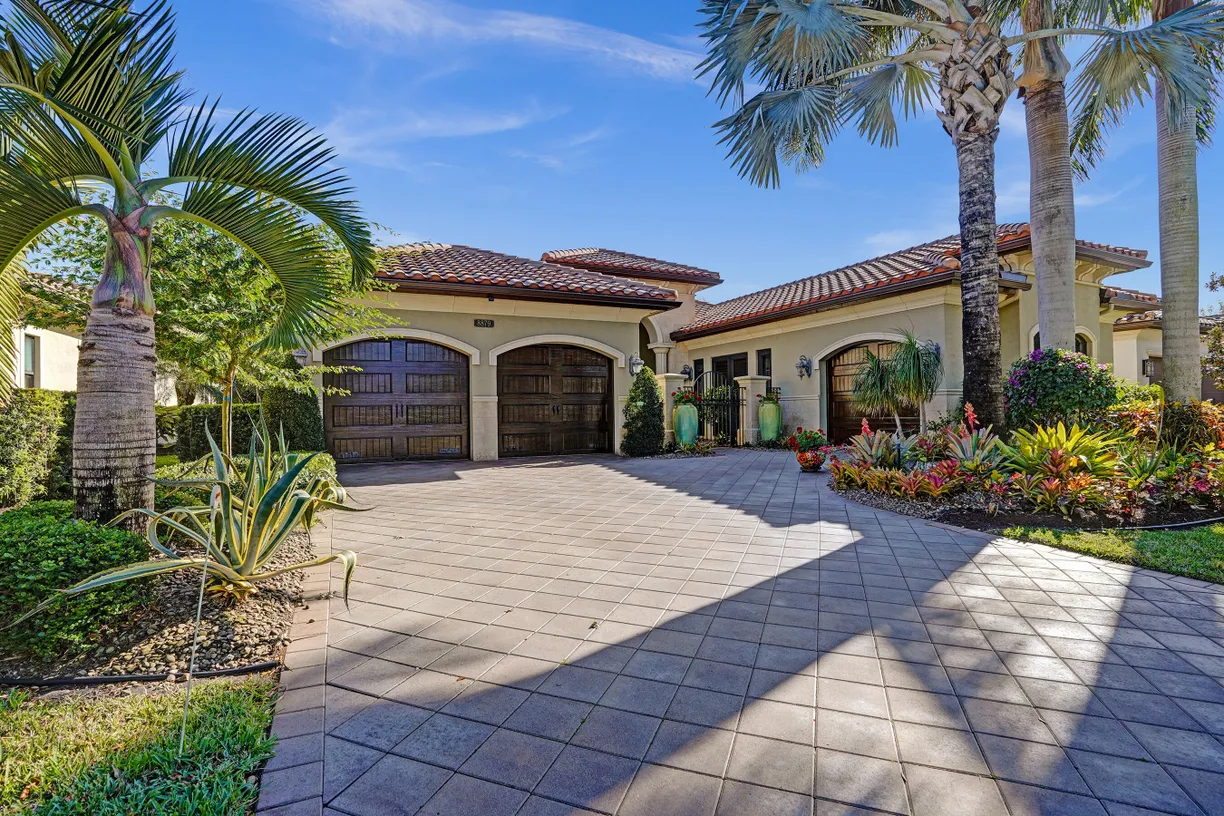 South Florida Real Estate | View 8879 Sydney Harbor Circle | 3 Beds, 3 Baths