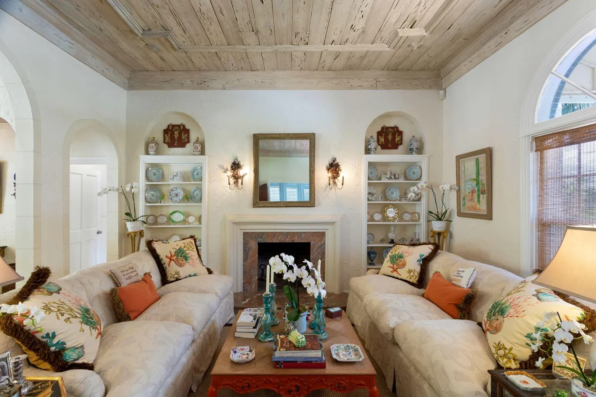 South Florida Real Estate | View 4210 Washington Road | Listing