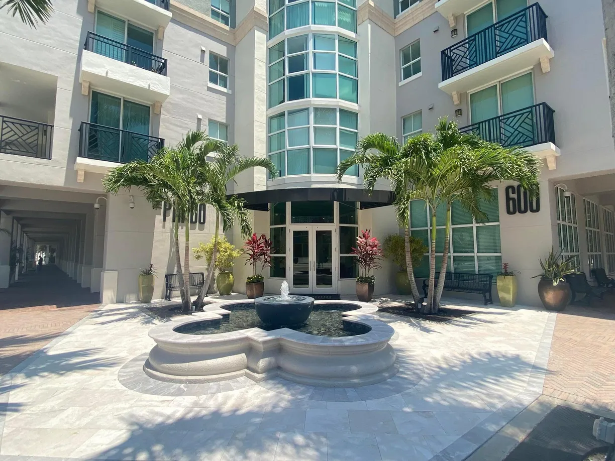 South Florida Real Estate | View 600 S Dixie Highway, 640 | 1 Bed, 1 Bath