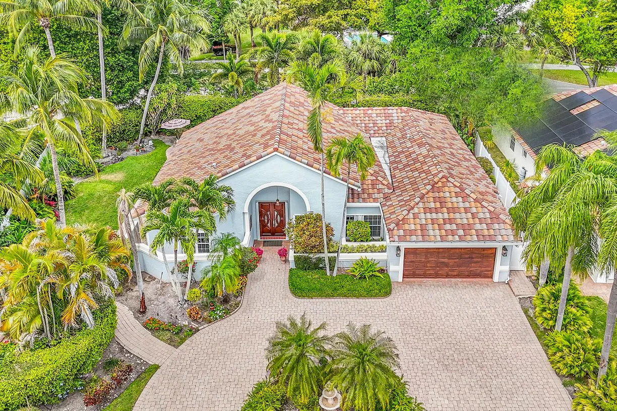 South Florida Real Estate | View 6106 Vista Linda Lane | 4 Beds, 3 Baths