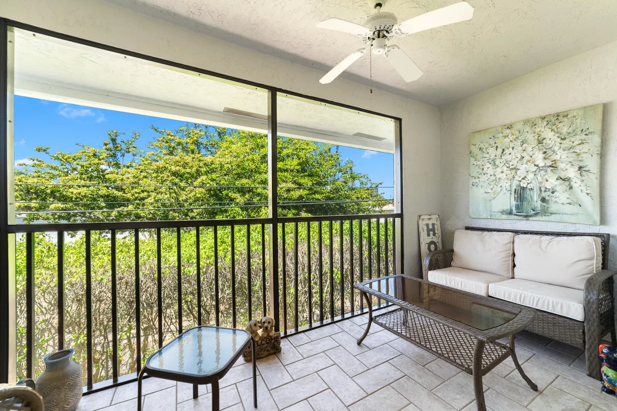 South Florida Real Estate | View 15011 Ashland Circle, 23 | Listing