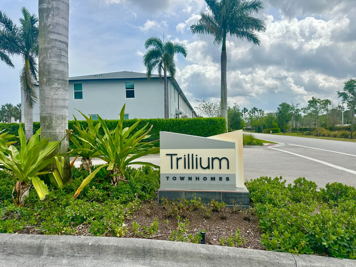 South Florida Real Estate | View 2401 SE Tarvest Way | Listing