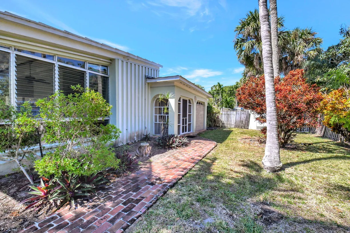 South Florida Real Estate | View 3214 Pierson Drive | Listing